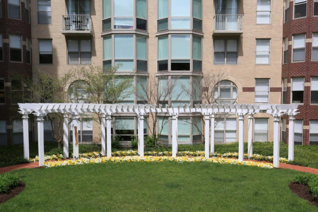 Penn Quarter 2br W Gym Pool Nr National Mall Wdc-167 Washington